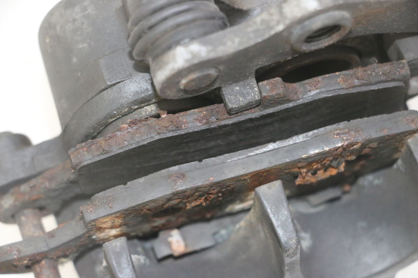 photo de ZACISK HAMULCA PRZEDNIEGO SUZUKI GS GSE 500 (2001 - 2003) - Zoom stanu zużycia