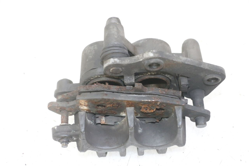 photo de ZACISK HAMULCA PRZEDNIEGO SUZUKI GS GSE 500 (2001 - 2003) - Zbliżenie techniczne