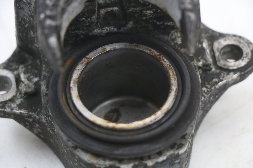 photo de ZACISK HAMULCA PRZEDNIEGO SUZUKI GSX E 250 (1982 - 1983) - Punkty mocowania