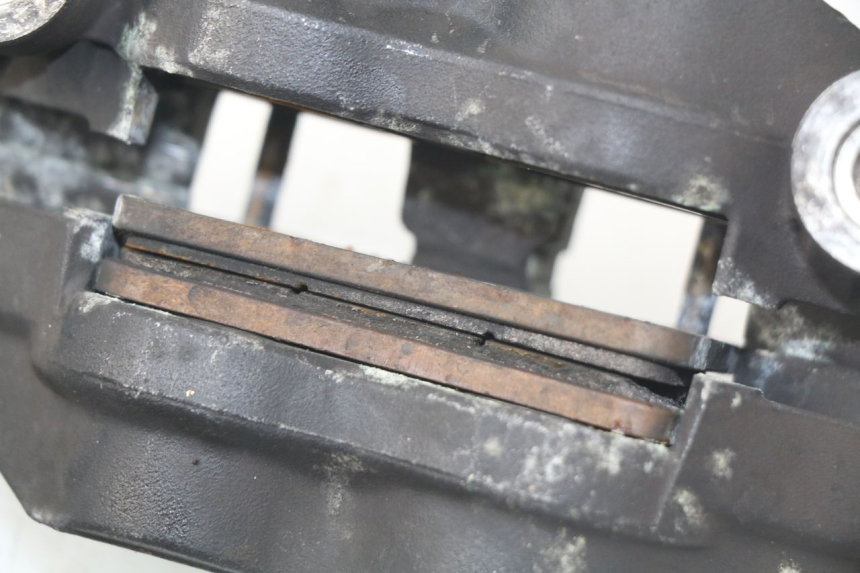 photo de ZACISK HAMULCA PRZEDNIEGO SUZUKI GSX-R GSXR 600 (2008 - 2010) - Zbliżenie techniczne