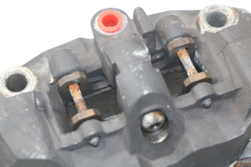 photo de ZACISK HAMULCA PRZEDNIEGO SUZUKI GSX-R GSXR 600 (2008 - 2010) - Stan powierzchni