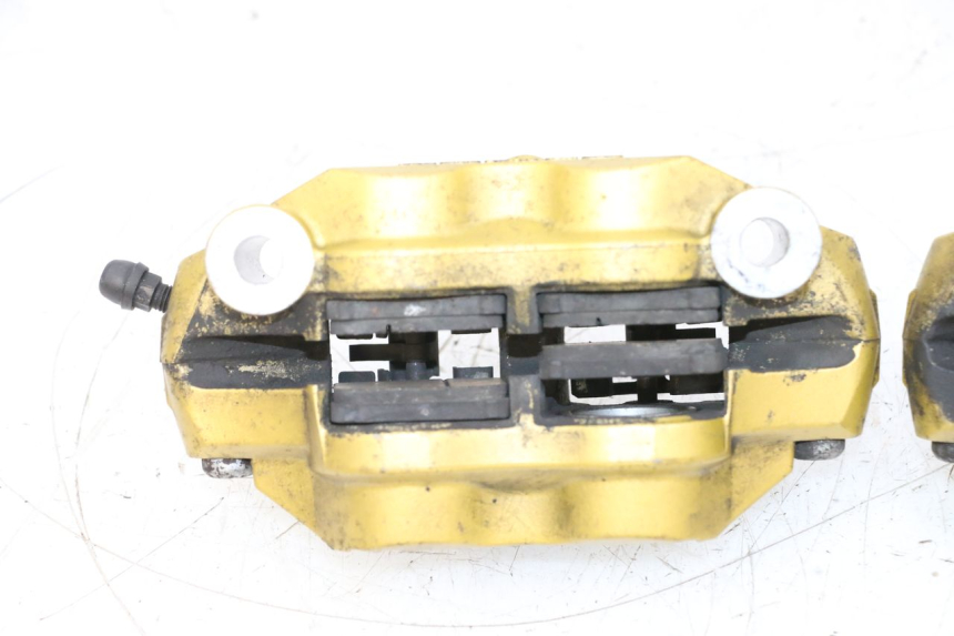 photo de ZACISK HAMULCA PRZEDNIEGO SUZUKI GSXR GSX-R 1000 (2003 - 2004) - Zoom stanu zużycia