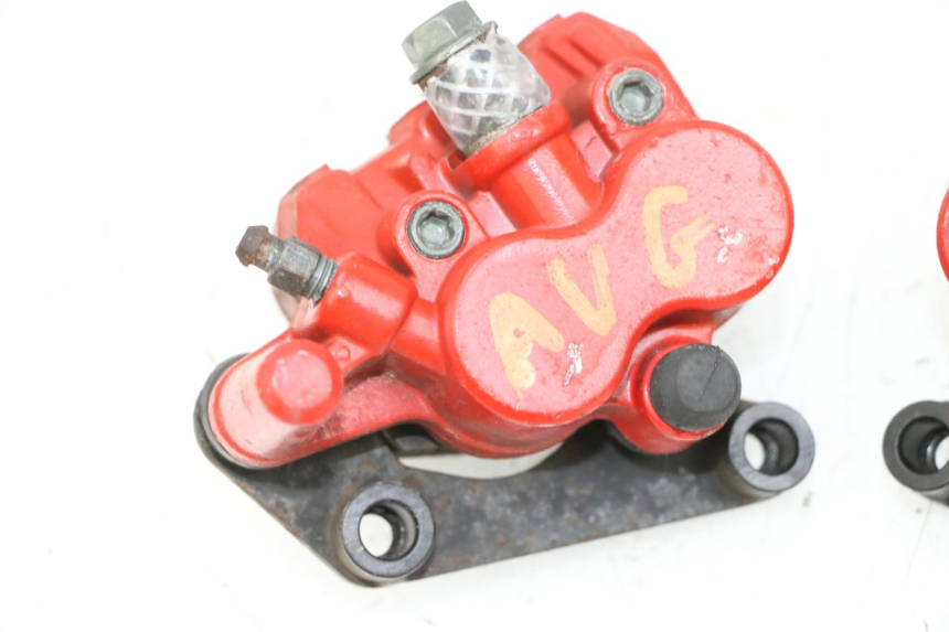 photo de ZACISK HAMULCA PRZEDNIEGO JM MOTORS GTS 125 (2015 - 2019) - Kontrola wizualna