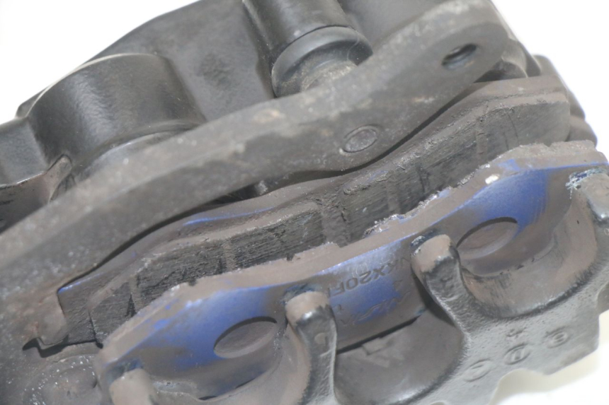 photo de ZACISK HAMULCA PRZEDNIEGO HONDA PCX (JF57/JF64) 125 (2014 - 2018) - Stan powierzchni