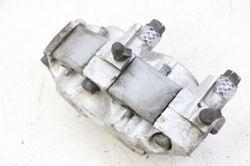 photo de ZACISK HAMULCA PRZEDNIEGO SYM JOYMAX 125 (2010 - 2017) - Zbliżenie techniczne