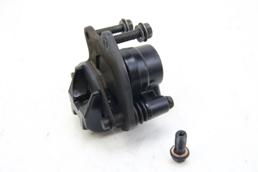 photo de ZACISK HAMULCA PRZEDNIEGO PEUGEOT KISBEE 2T 50 (2018 - 2022) - Zbliżenie techniczne