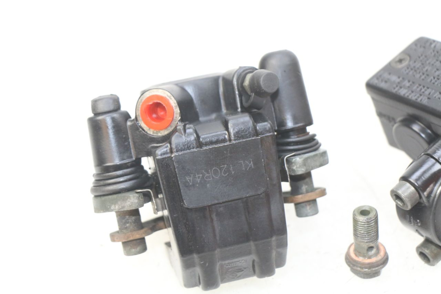 photo de ZACISK HAMULCA PRZEDNIEGO PEUGEOT KISBEE 4T 50 (2010 - 2017) - Punkty mocowania