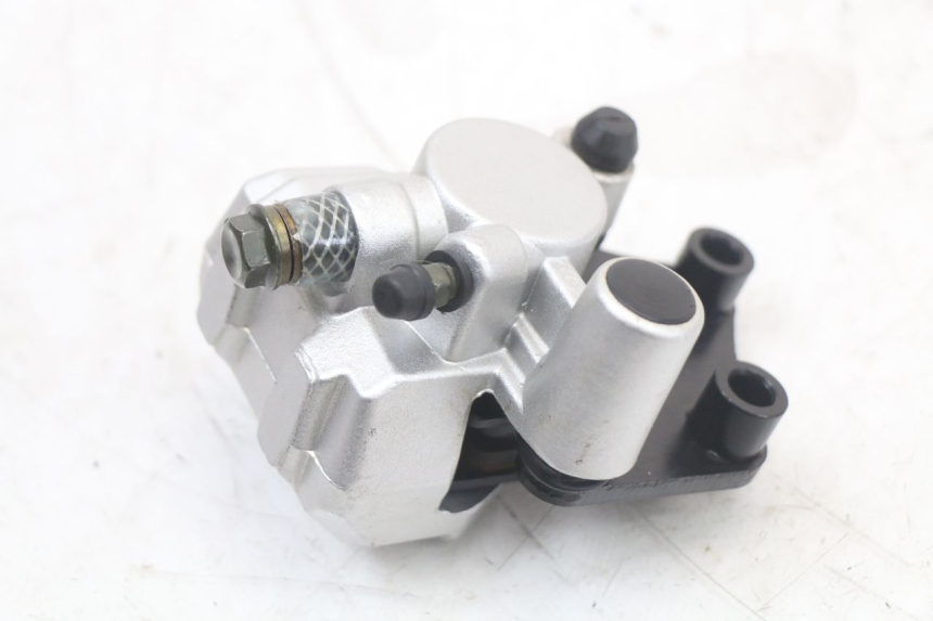 photo de ZACISK HAMULCA PRZEDNIEGO MASH LEGEND'R 4T 50 (2021 - 2025) - Zoom stanu zużycia