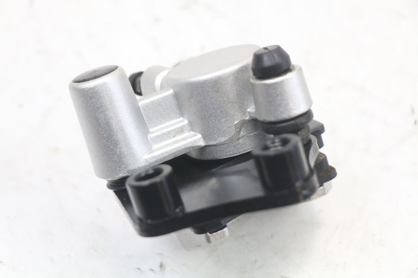 photo de ZACISK HAMULCA PRZEDNIEGO MASH LEGEND'R 4T 50 (2021 - 2025) - Zbliżenie techniczne