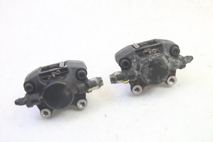 photo de ZACISK HAMULCA PRZEDNIEGO PIAGGIO MP3 HPE 350 (2018 - 2020) - Widok główny