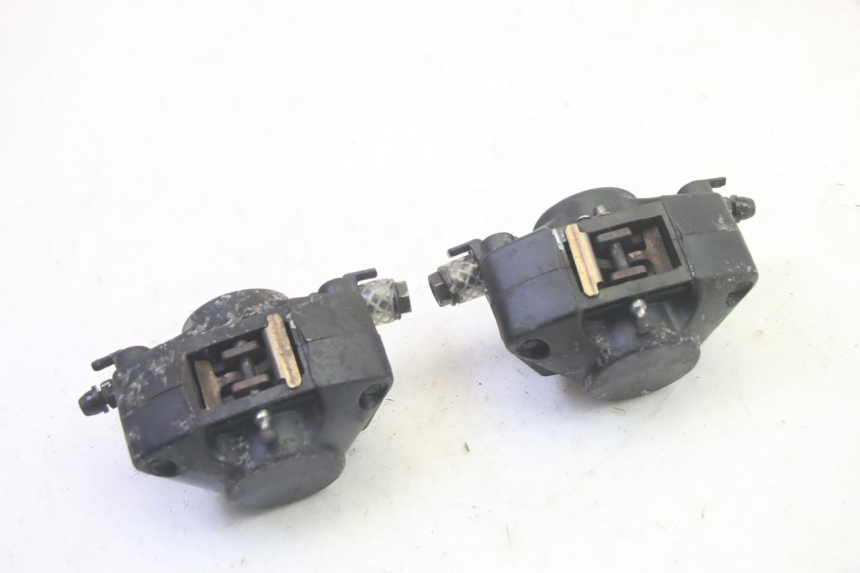 photo de ZACISK HAMULCA PRZEDNIEGO PIAGGIO MP3 HPE 350 (2018 - 2020) - Widok ogólny