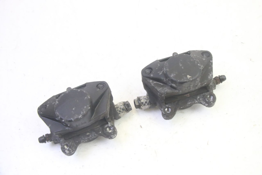 photo de ZACISK HAMULCA PRZEDNIEGO PIAGGIO MP3 HPE 350 (2018 - 2020) - Punkty mocowania