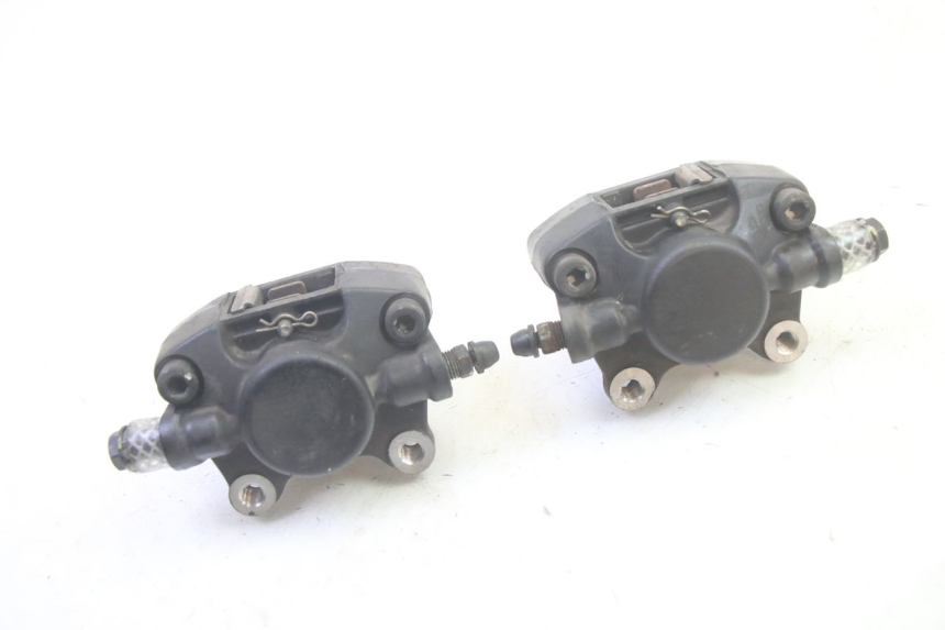 photo de ZACISK HAMULCA PRZEDNIEGO PIAGGIO MP3 500 (2016 - 2018) - Widok główny