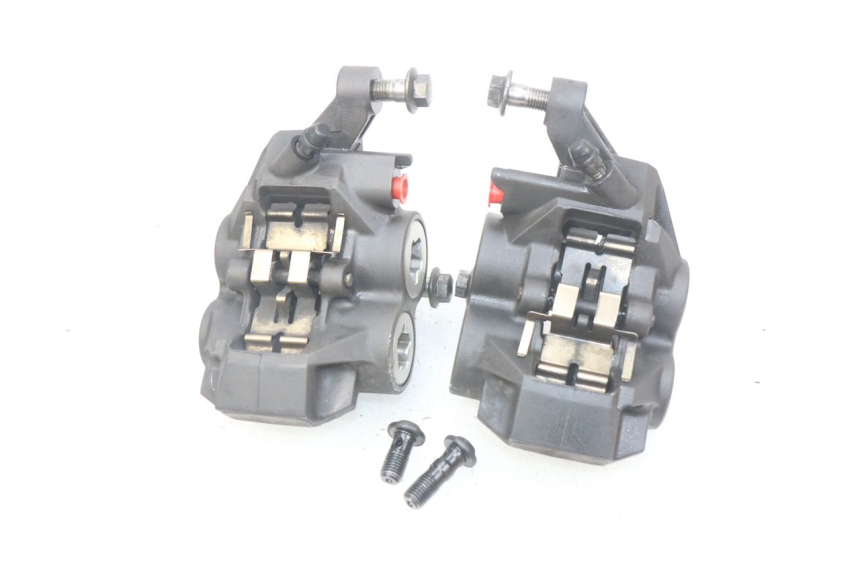 photo de ZACISK HAMULCA PRZEDNIEGO YAMAHA MT-07 MT07 ABS 700 (2014 - 2017) - Stan powierzchni