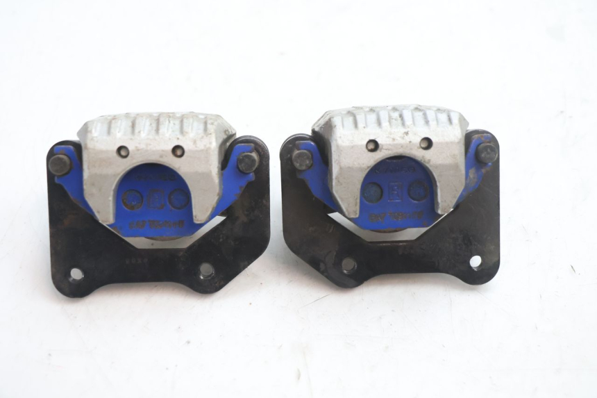 photo de PRZEDNI ZACISK HAMULCOWY KYMCO MXU R 250 (2004 - 2010) - Zbliżenie techniczne