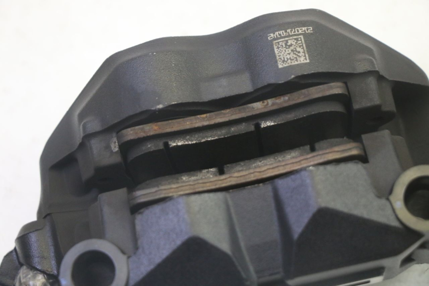 photo de ZACISK HAMULCA PRZEDNIEGO BMW R GS 1250 (2021 - 2024) - Stan powierzchni