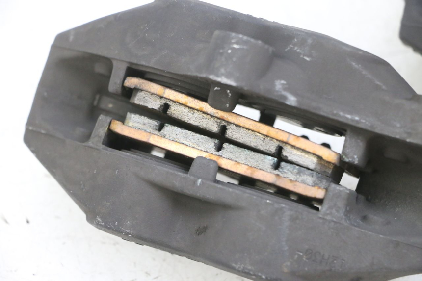 photo de ZACISK HAMULCA PRZEDNIEGO BMW R RT ABS 1200 (2010 - 2014) - Inny kąt widzenia