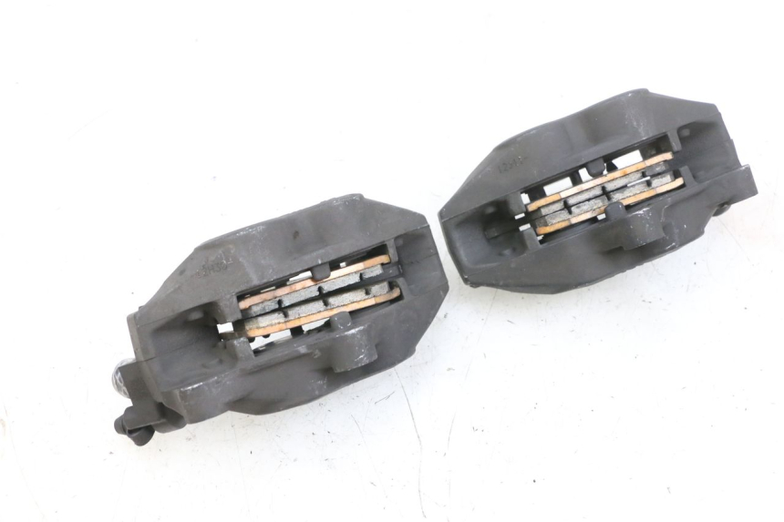 photo de ZACISK HAMULCA PRZEDNIEGO BMW R RT ABS 1200 (2010 - 2014) - Stan powierzchni