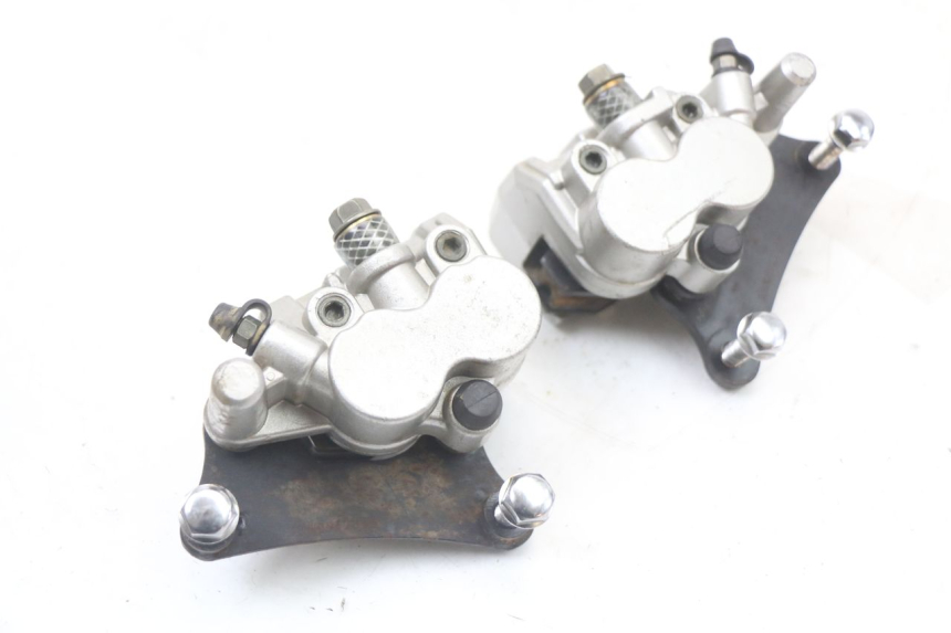 photo de ZACISK HAMULCA PRZEDNIEGO REGAL RAPTOR RAXTER 2 125 (2007 - 2015) - Szczegół części