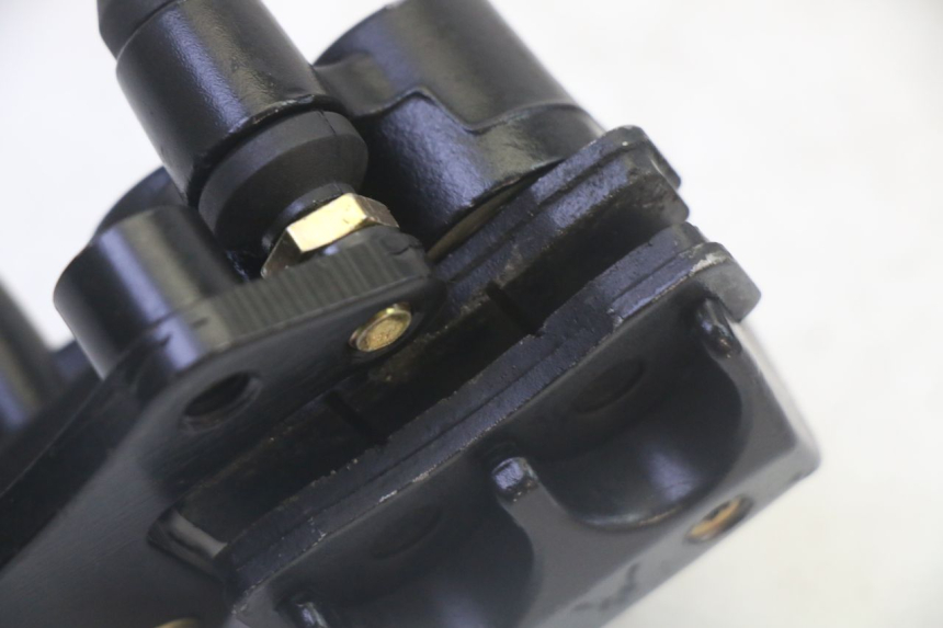 photo de ZACISK HAMULCA PRZEDNIEGO APOLLO RFZ 125 - Stan powierzchni