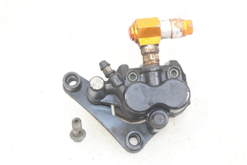 photo de ZACISK HAMULCA PRZEDNIEGO YAMASAKI ROADSTER 50 (2013 - 2018) - Widok główny