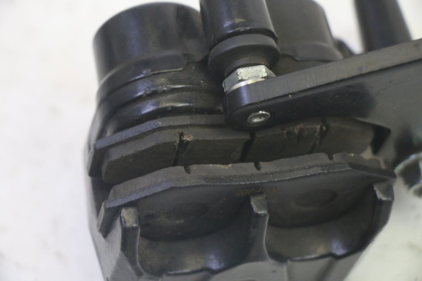 photo de ZACISK HAMULCA PRZEDNIEGO JM MOTORS SANTANA EVO 50 (2024 - 2026) - Punkty mocowania