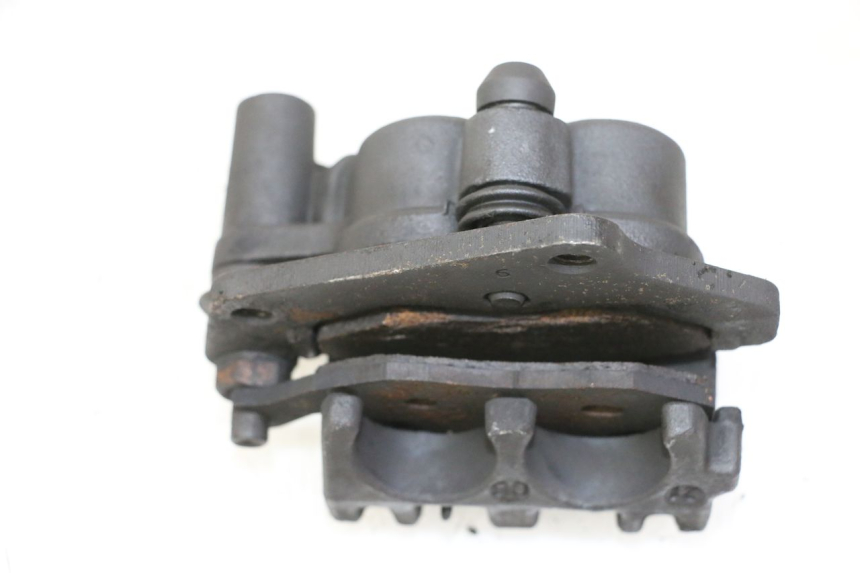 photo de ZACISK HAMULCA PRZEDNIEGO PEUGEOT SATELIS 125 (2006 - 2009) - Inny kąt widzenia