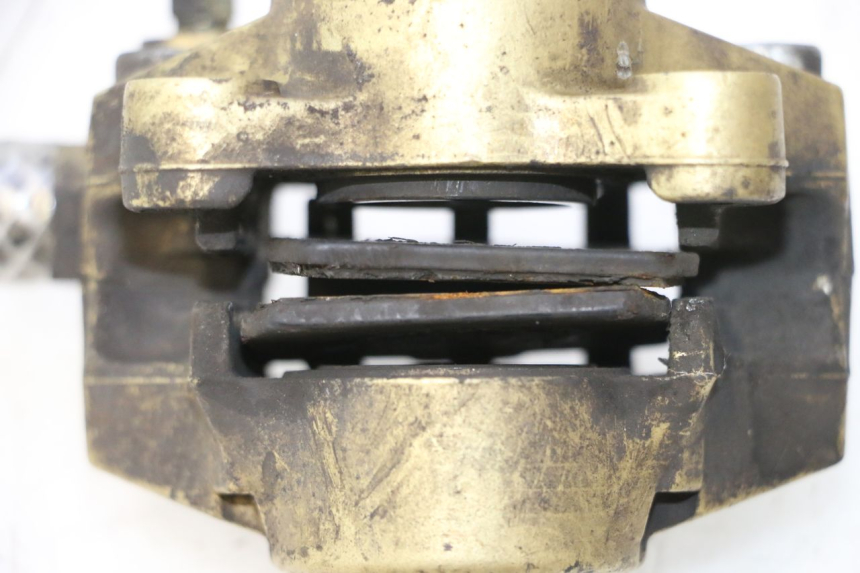 photo de PRZEDNI ZACISK HAMULCOWY YAMAHA SLIDER 50 (1999 - 2004) - Inny kąt widzenia