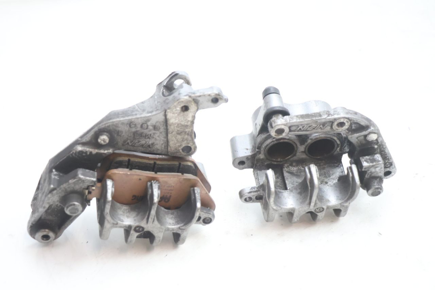 photo de PRZEDNI ZACISK HAMULCOWY HONDA ST PAN EUROPEAN 1100 (1990 - 2002) - Część sprawdzona