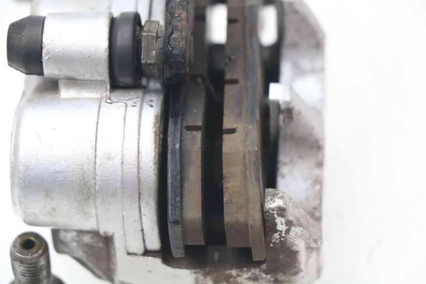 photo de ZACISK HAMULCA PRZEDNIEGO RAZZO STEED 125 (2012 - 2018) - Zoom stanu zużycia