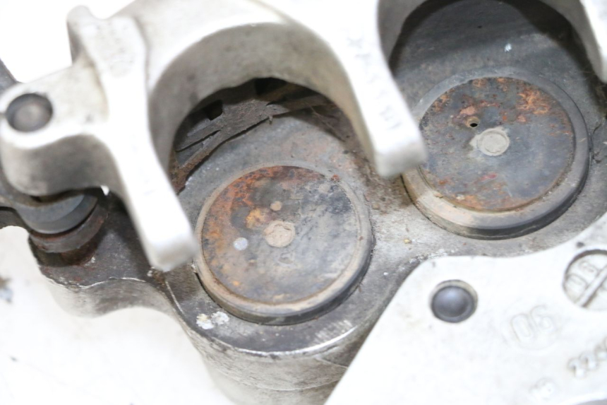 photo de ZACISK HAMULCA PRZEDNIEGO KTM SUPERENDURO R 950 (2005 - 2009) - Inny kąt widzenia