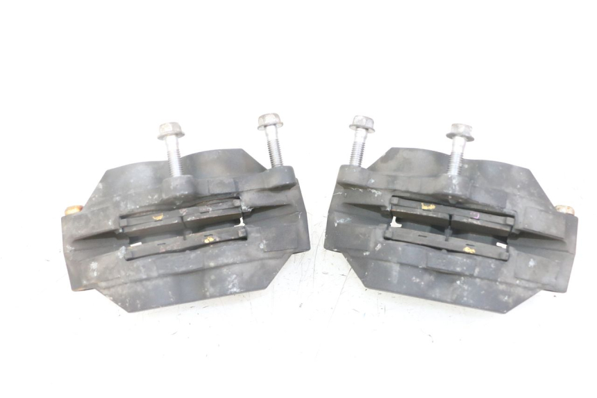 photo de ZACISK HAMULCA PRZEDNIEGO SUZUKI GSX F GSXF 650 (2007 - 2015) - Inny kąt widzenia