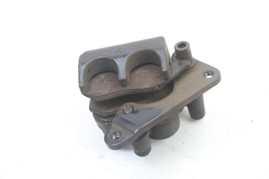 photo de ZACISK HAMULCA PRZEDNIEGO PEUGEOT TWEET 4T 50 (2018 - 2022) - Zbliżenie techniczne