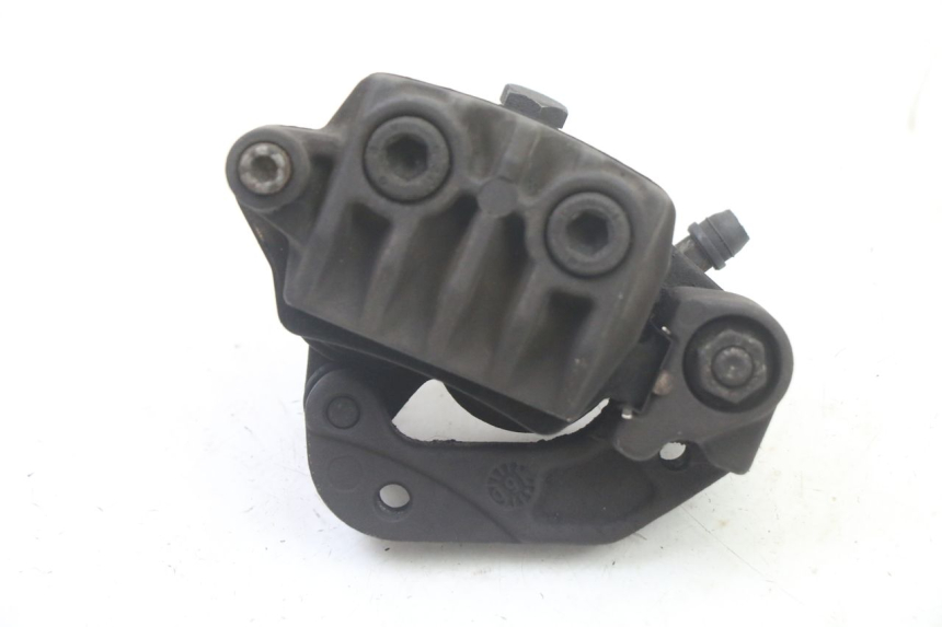 photo de ZACISK HAMULCA PRZEDNIEGO SUZUKI UH BURGMAN 125 (2002 - 2006) - Inny kąt widzenia