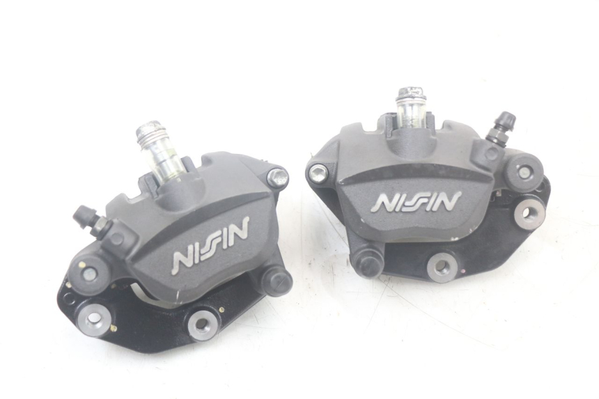 photo de ZACISK HAMULCA PRZEDNIEGO KAWASAKI VERSYS ABS 650 (2015 - 2018) - Widok główny