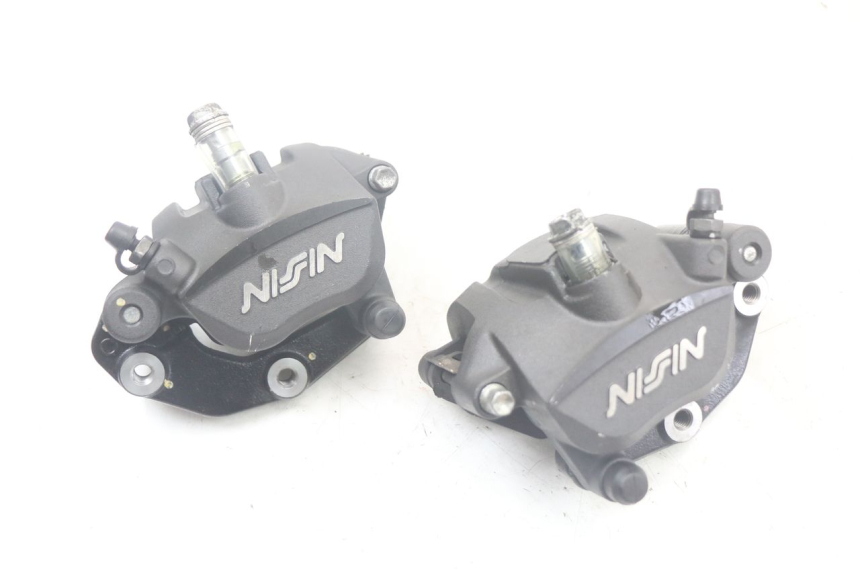 photo de ZACISK HAMULCA PRZEDNIEGO KAWASAKI VERSYS ABS 650 (2015 - 2018) - Szczegół części