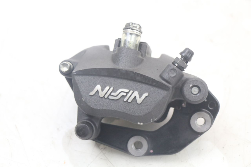 photo de ZACISK HAMULCA PRZEDNIEGO KAWASAKI VERSYS ABS 650 (2015 - 2018) - Zbliżenie techniczne