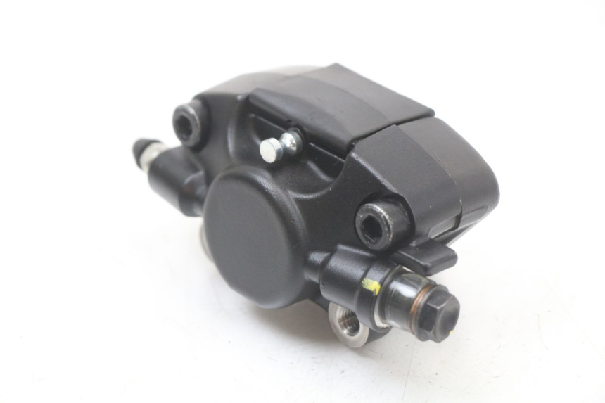 photo de ZACISK HAMULCA PRZEDNIEGO PIAGGIO VESPA PRIMAVERA 4T 50 (2021 - 2024) - Inny kąt widzenia