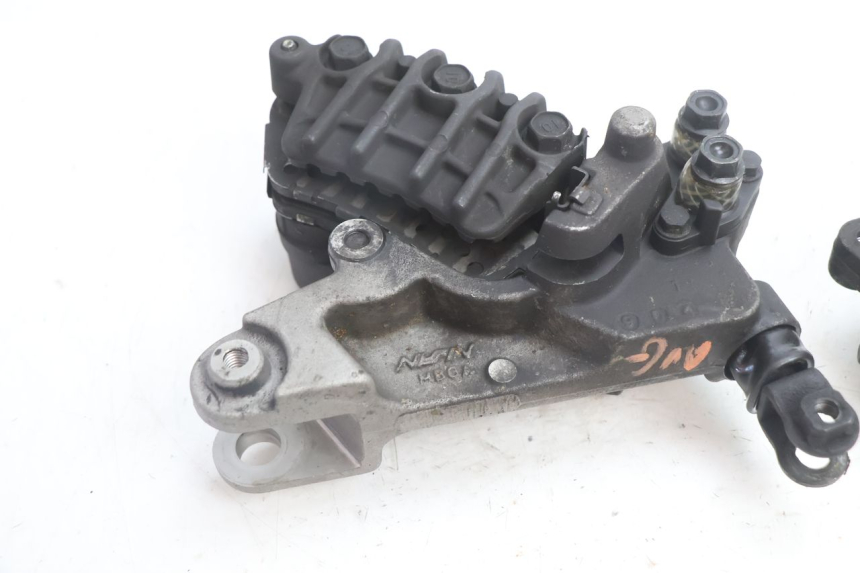 photo de ZACISK HAMULCA PRZEDNIEGO HONDA VFR FI RC46 800 (1998 - 2001) - Część sprawdzona