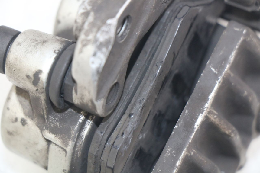 photo de ZACISK HAMULCA PRZEDNIEGO YAMAHA XMAX X-MAX 125 (2006 - 2009) - Zoom stanu zużycia