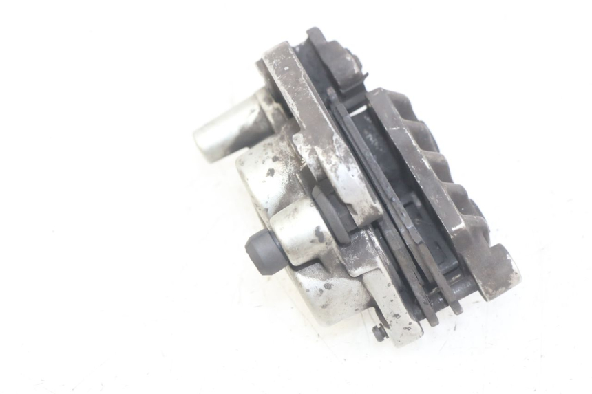 photo de ZACISK HAMULCA PRZEDNIEGO YAMAHA XMAX X-MAX 125 (2006 - 2009) - Inny kąt widzenia