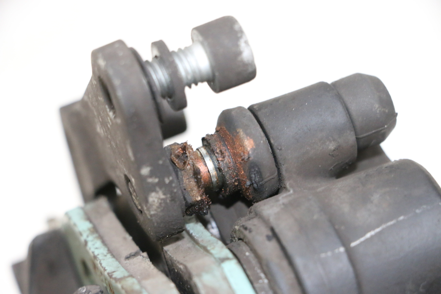 photo de ZACISK HAMULCA PRZEDNIEGO PIAGGIO X8 125 (2004 - 2007) - Stan powierzchni