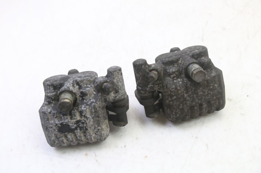 photo de ZACISK HAMULCA PRZEDNIEGO PIAGGIO X9 EVOLUTION 125 (2003 - 2007) - Inny kąt widzenia