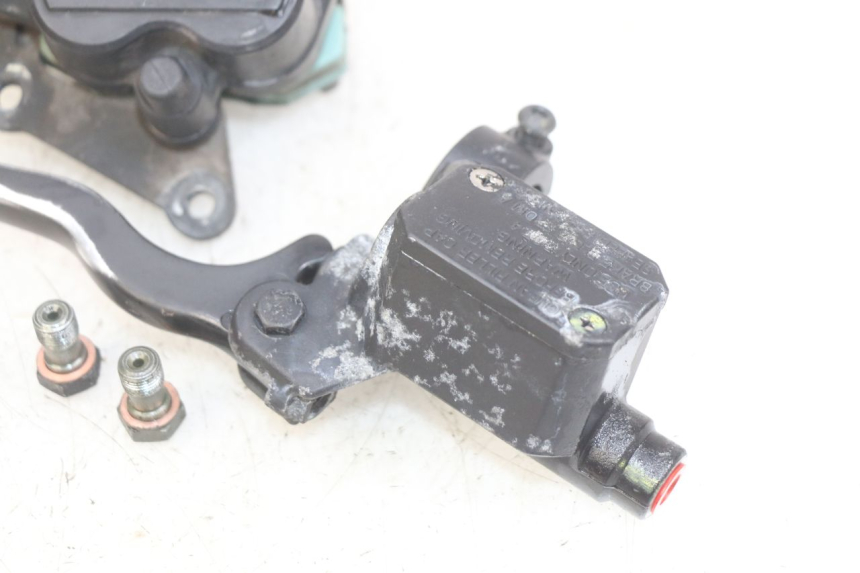 photo de ZACISK HAMULCA PRZEDNIEGO PIAGGIO XEVO - X EVO 125 (2007 - 2017) - Punkty mocowania