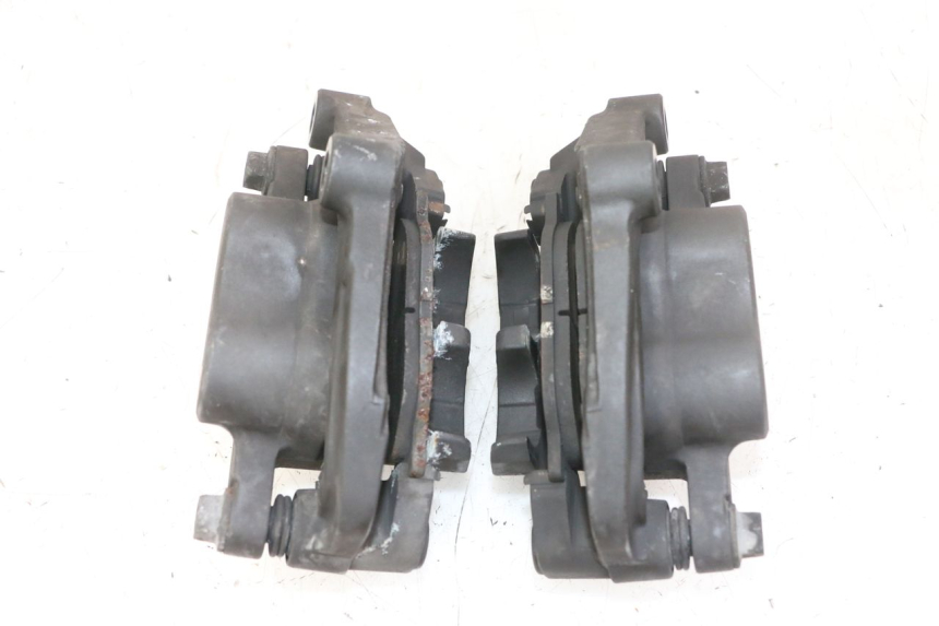 photo de ZACISK HAMULCA PRZEDNIEGO YAMAHA XJ6 ABS 600 (2008 - 2016) - Inny kąt widzenia