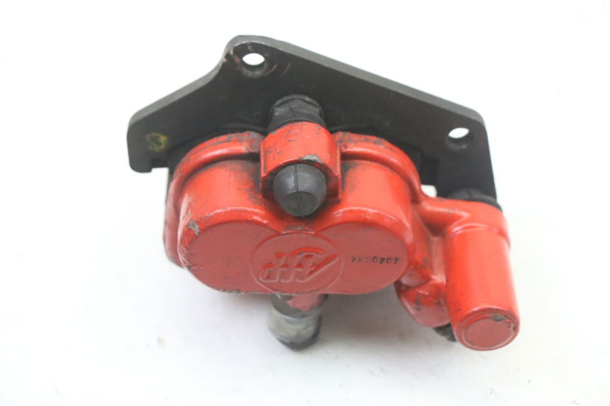 photo de ZACISK HAMULCA PRZEDNIEGO YAMAHA TZR 50 (2008 - 2016) - Zbliżenie techniczne