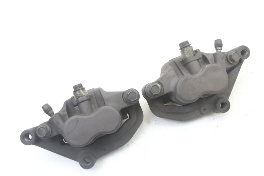 photo de ZACISK HAMULCA PRZEDNIEGO YAMAHA XJ6 600 (2008 - 2016) - Widok główny