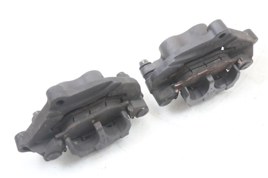 photo de ZACISK HAMULCA PRZEDNIEGO YAMAHA XJ6 ABS 600 (2008 - 2016) - Oznaczenia i referencje