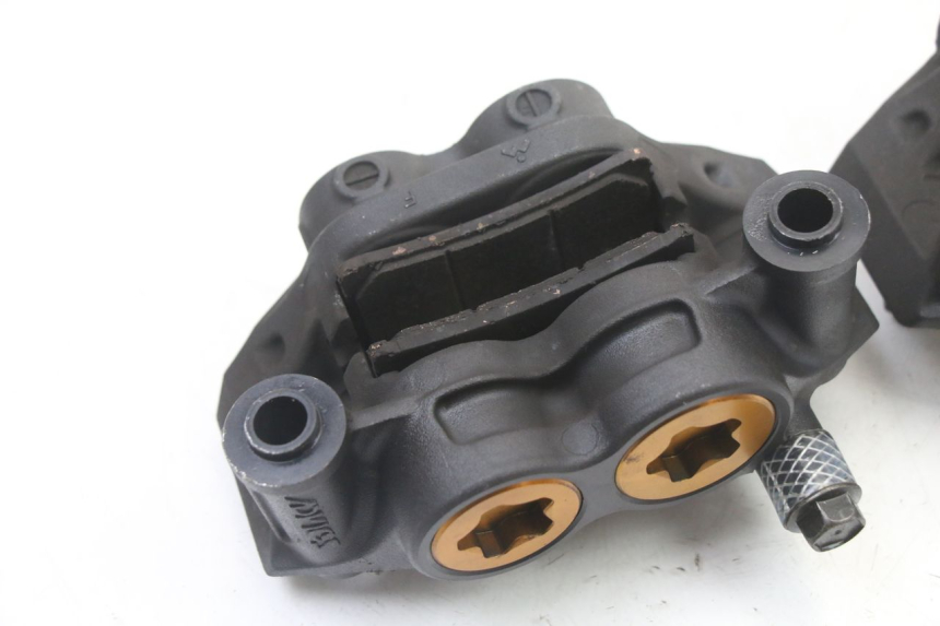 photo de ZACISK HAMULCA PRZEDNIEGO YAMAHA YP T-MAX TMAX 530 (2017 - 2020) - Punkty mocowania