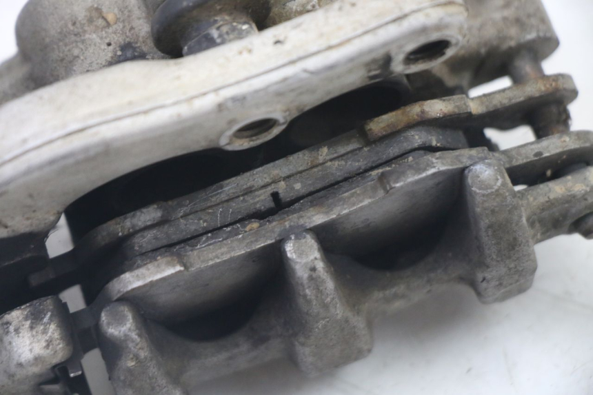 photo de ZACISK HAMULCA PRZEDNIEGO YAMAHA YZ-F YZF 250 (2007 - 2013) - Punkty mocowania